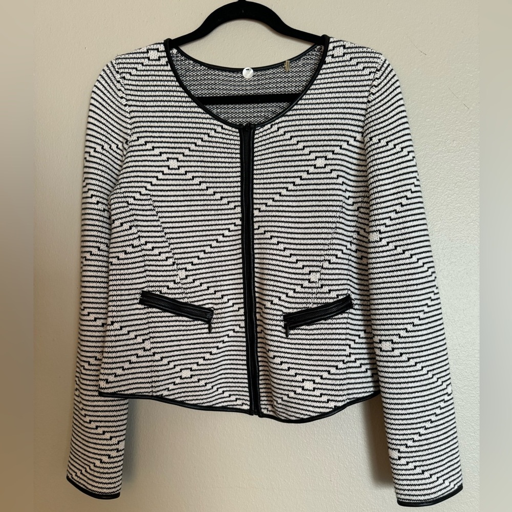 Margaret O’leary cotton jacket. Size Medium.